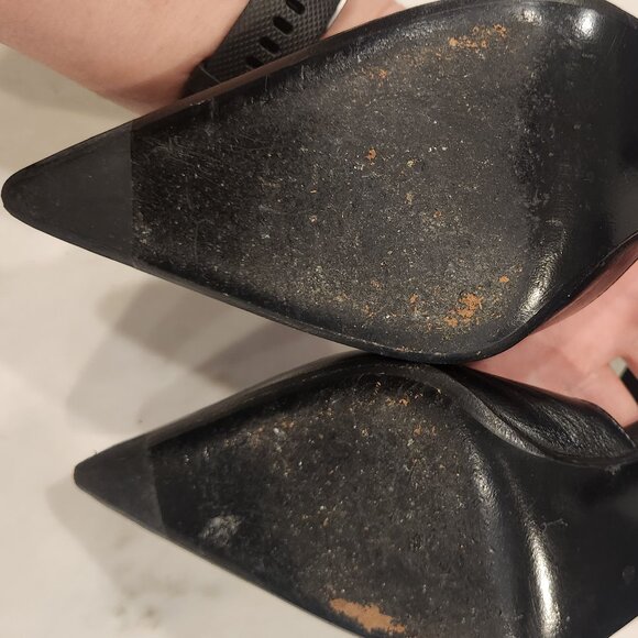 Gucci pumps with ankle straps & dust bag - Picture 7 of 10